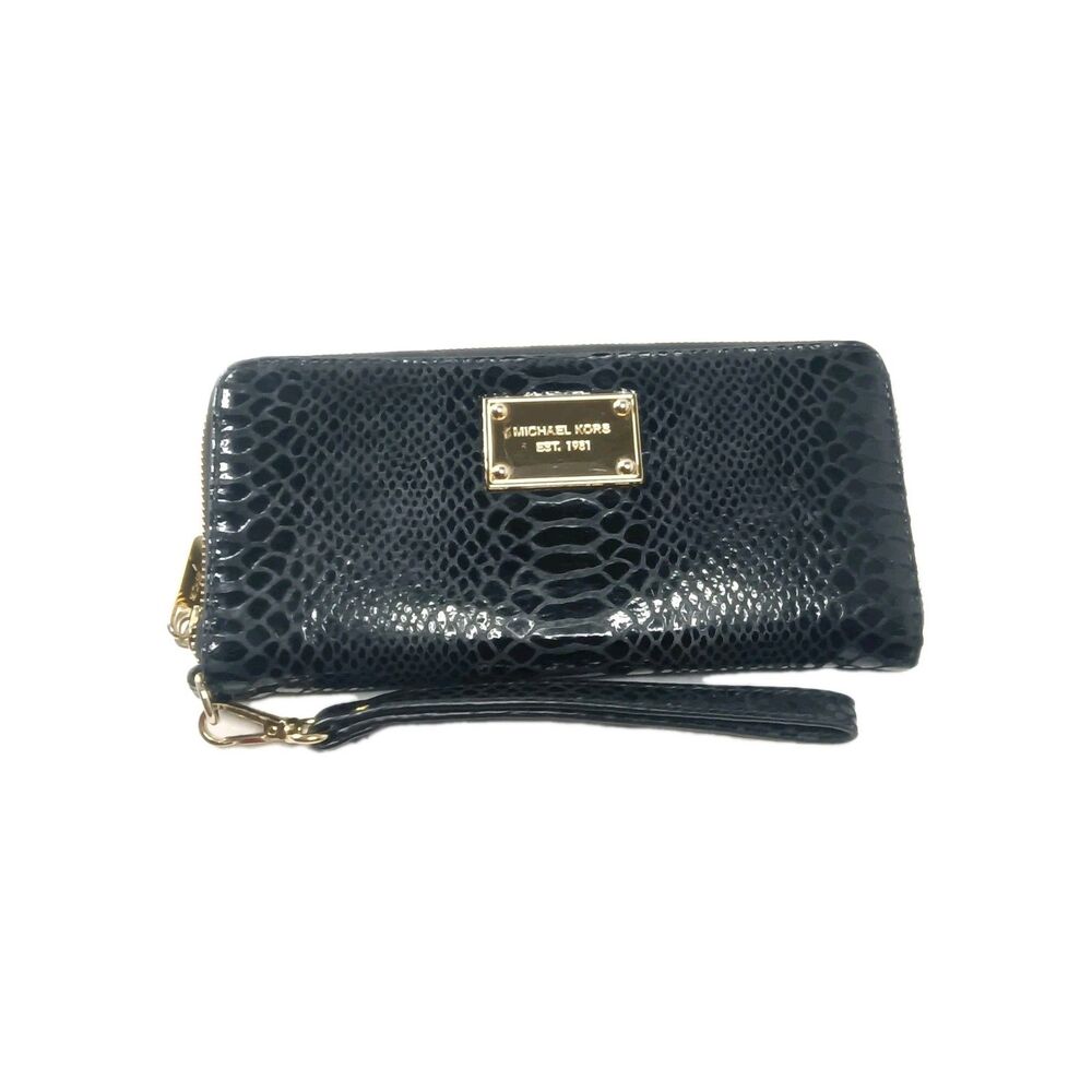 Michael Kors Jet Set Zip Around continental Wallet  Python Embossed Black